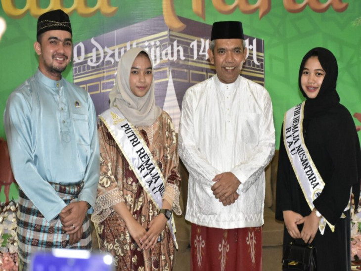 Pj Bupati Kampar Apresiasi 2 Putri Kampar Sabet Juara 2nd dan 3rd Nasional Remaja Nusantara.