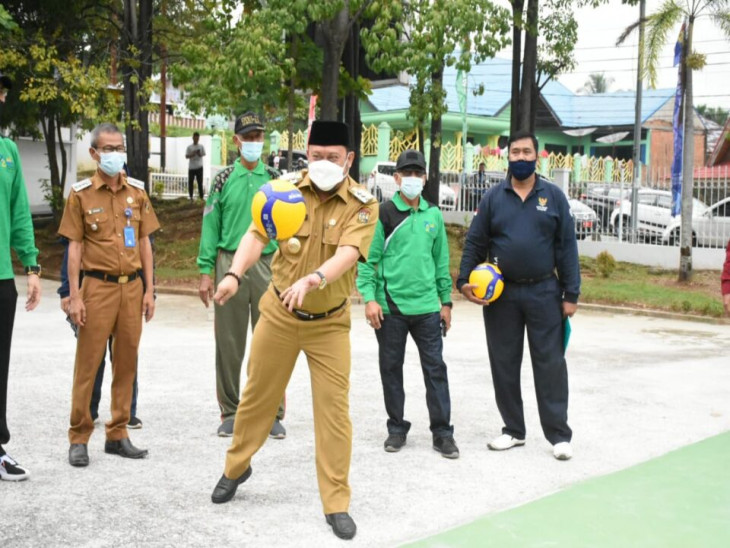 Lama Tidak Bergulir, Bupati Kampar Kembali Gelar Pertandingan Voly Ball Antar Kecamatan.