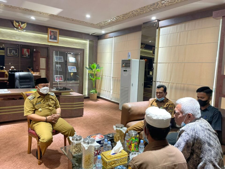 Pengurus Muhammadiyah Kampar Temu Kangen dengan Bupati Kampar.