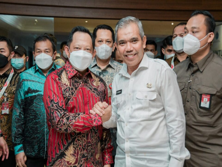 Resmi di Kukuhkan Mendagri, Pj. Bupati Kampar Jabat Sekretaris Jenderal AKPSI.