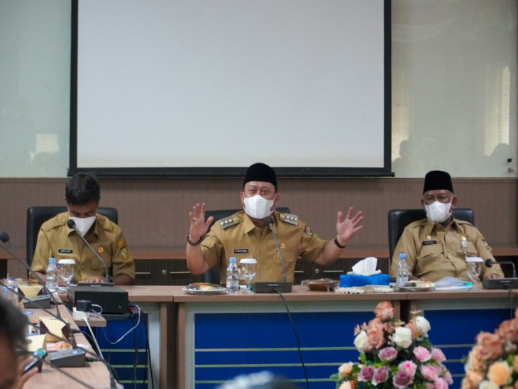 Buka Rapat Persiapan Hari Jadi Kampar ke 72, Bupati Kampar : Mari Kita Meriahkan dan dapat Dirasakan oleh Masyarakat.