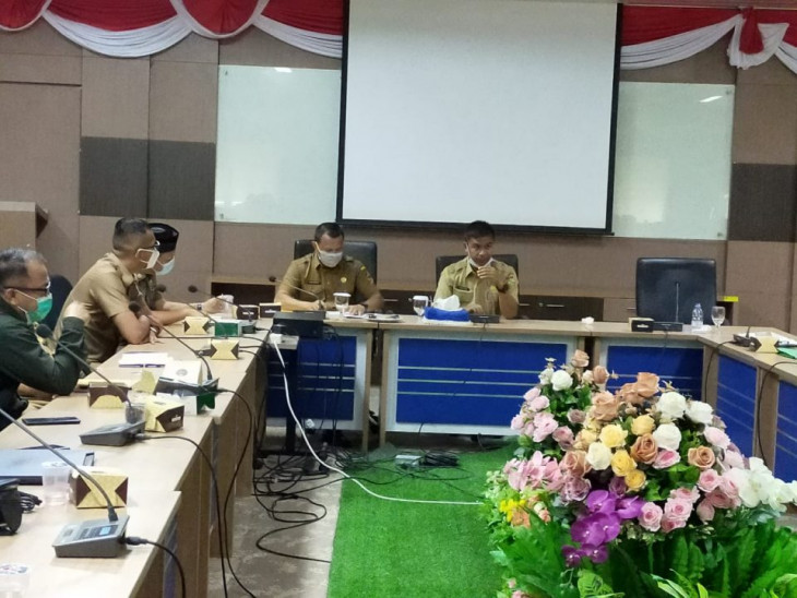 Pemkab Kampar Fasilitasi Audensi IMKT Tambang Dengan Perusahaan.