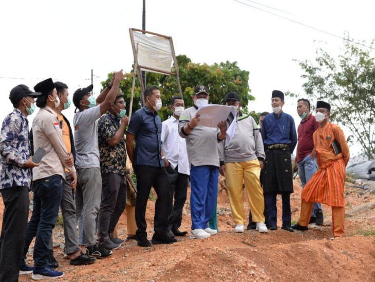 Sudah Dianggarkan Sampai Selesai, Bupati Catur Tinjau Pembangunan Gedung PWI Kampar.