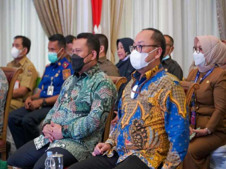 Bupati Kampar Sambut Kunjungan Ketua BPK RI Perwakilan Provinsi Riau Entry Briefing.