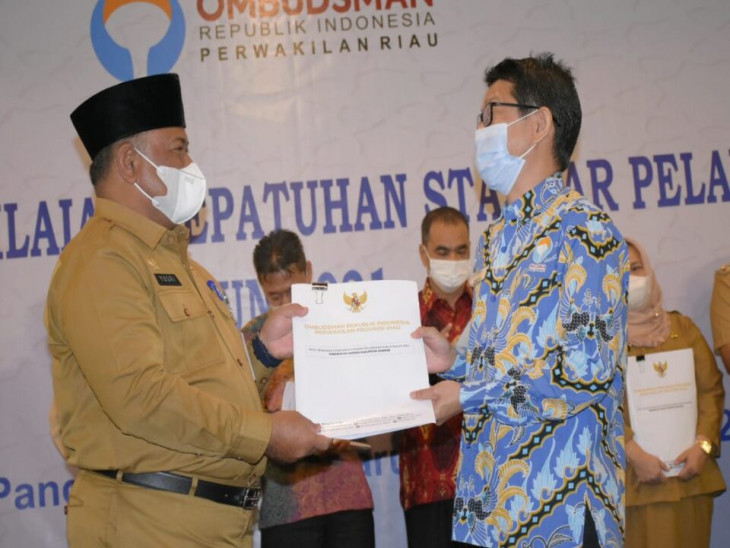 Sekda Kampar ; Peroleh Pelayanan Publik Terbaik Ombudsman, Seluruh OPD Terus Tingkatkan Pelayanan Publik.