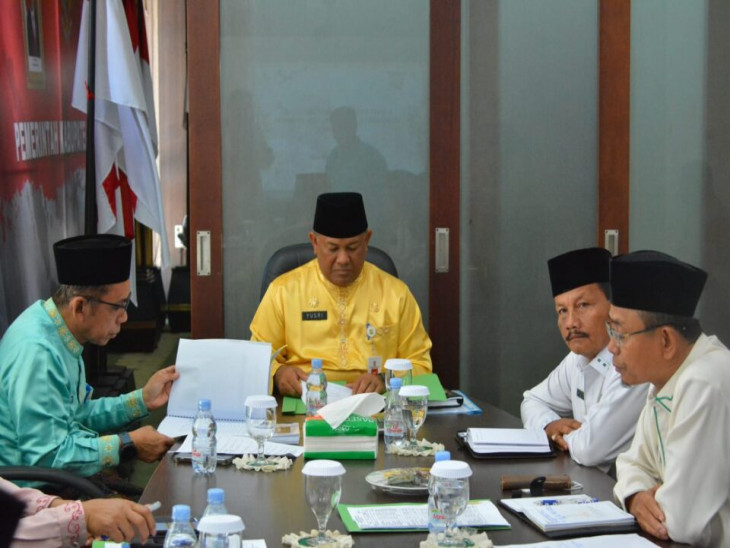 Pimpin Rapat Dengan Baznas Kampar, Drs.H. Yusri, M.Si Minta Seleksi Bantuan Dana Pendidikan Di Kabupaten Kampar Tahun 2022.