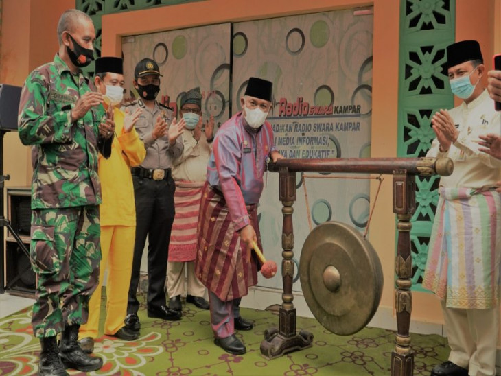 RESMI, LOMBA BASIACUONG DALAM RANGKA MENYAMBUT HUT KAB. KAMPAR YANG KE -71 DI BUKA OLEH BUPATI KAMPAR