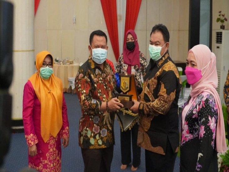 Bupati Hadiri Pisah Sambut Kajari Kampar 