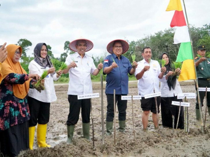 Wujudkan Ketahanan Pangan ; Kamsol ; Manfaatkan Lahan Tidur.