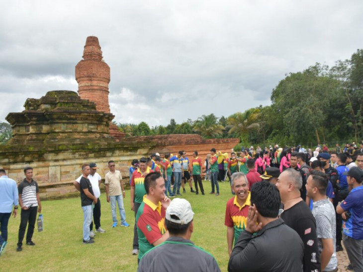 Event Tour De Muara Takus Ribuan Pengunjung Padati Candi Muara Takus.