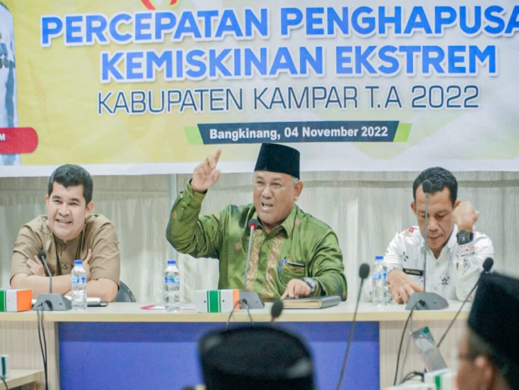 Tindak Lanjuti Inpres, Sekda Kampar Pimpin Rapat Percepatan Penghapusan Kemiskinan Ekstrem di Kabupaten Kampar.