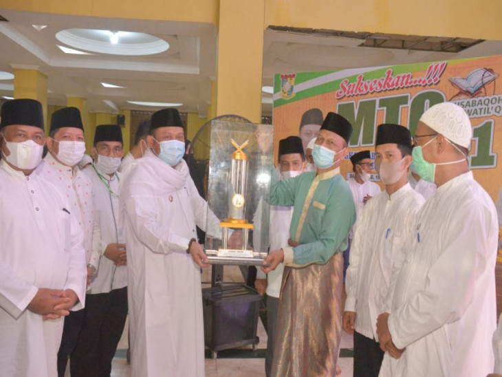 Bupati Kampar tutup pelaksanaan MTQ Ke-51 Kabupaten Kampar
