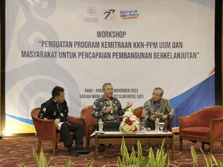 Pj. Bupati Kampar jadi Nara Sumber di UGM Jogjakarta.