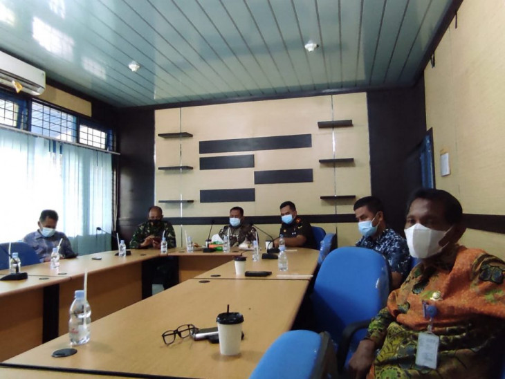 Bupati dan Forkopimda Kampar ikuti Zoom Meeting tangkal radikalisme dan terorisme