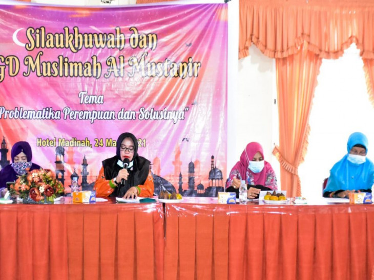 Buka Silah ukhuwah dan FGD Muslimah Bersama Tokoh Perempuan Kampar