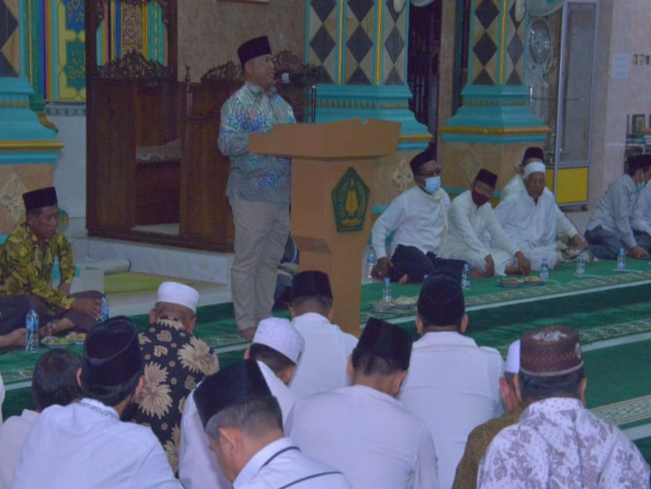 Sekda Kampar Hadiri Pelantikan Dewan Masjid Indonesia ( DMI ) Kabupaten Kampar
