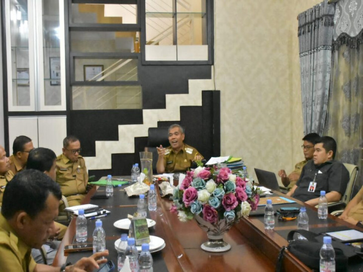 Usai Zoom Meeting Dengan Kemendagri Pj. Bupati Kampar Langsung Tindak Lanjuti dengan Beberapa Penekanan Kepada OPD Kampar.