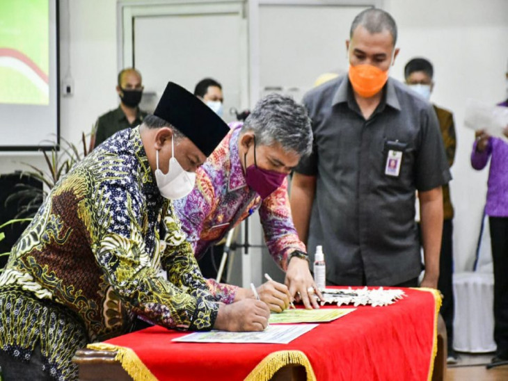 Bupati Kampar Hadiri Rakor Pengawasan Intern Keuangan dan Pembangunan di BPKP Riau.