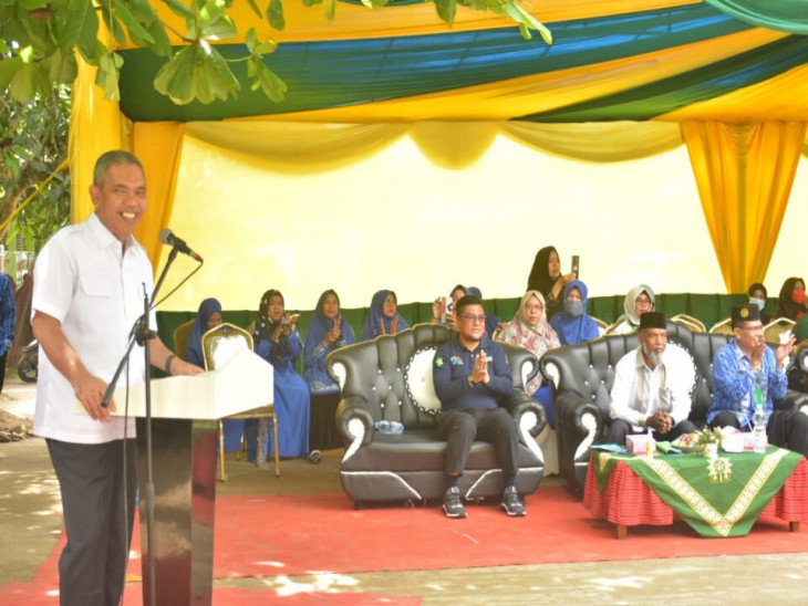 Pencanangan Gerakan Nasional Aksi Bergizi, Pj Bupati Kampar Laksanakan Perdana di Ponpes Mualimin.
