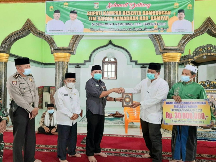 Mobil Ambulance Desa Menjadi Aspirasi Masyarakat Bukit Kemuning kepada Pemkab Kampar