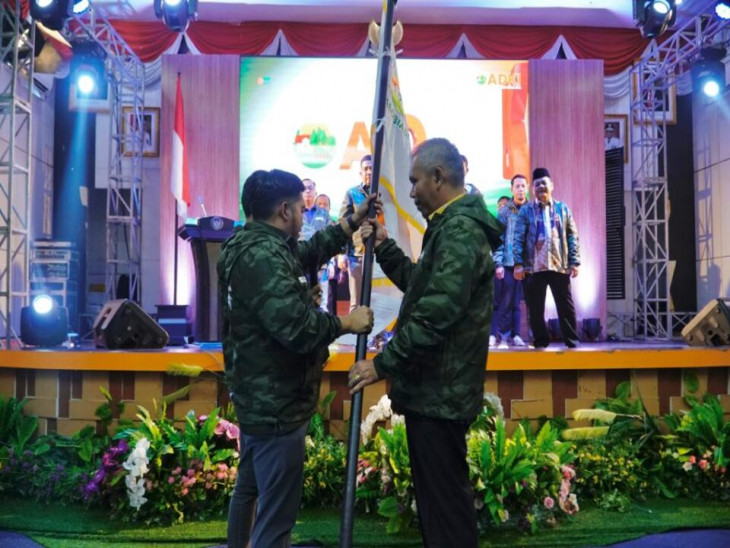 Dilantik Ketua Umum DPP ADKI, Pj Bupati Kampar Resmi Jabat Ketua DPD ADKI Riau Periode 2022 -2025.