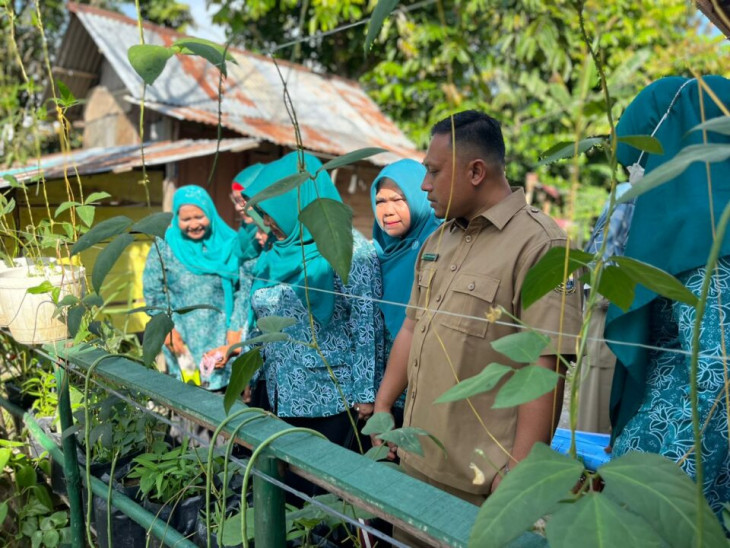 TP PKK Kembali Lakukan Pembinaan Hatinya PKK di Kecamatan Tambang.