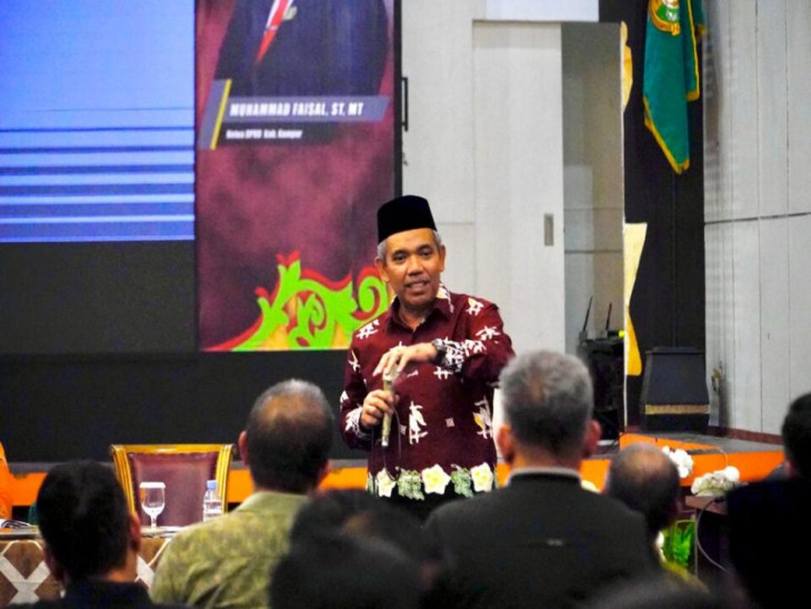 Pj Bupati Kampar Jabarkan Program Pembangunan Kepada Seluruh OPD dan Camat se Kabupaten Kampar.