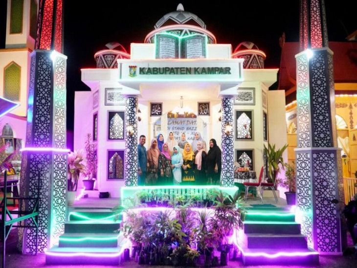 Stand Bazar Kabupaten Kampar Pada MTQ Ke-40 Rohil Di Banjiri Pengunjung