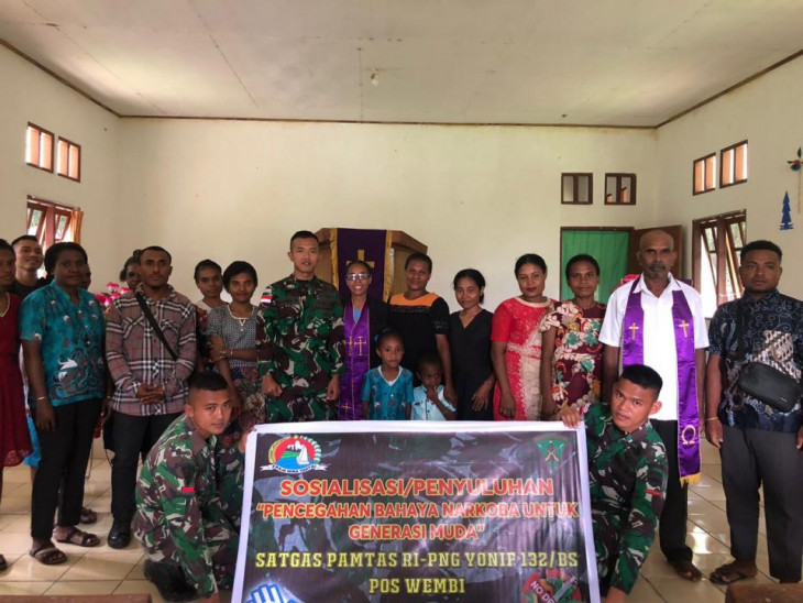Demi Selamatkan Generasi Penerus Bangsa, Satgas Pamtas Yonif 132/BS Gelar Penyuluhan Bahaya Narkoba.