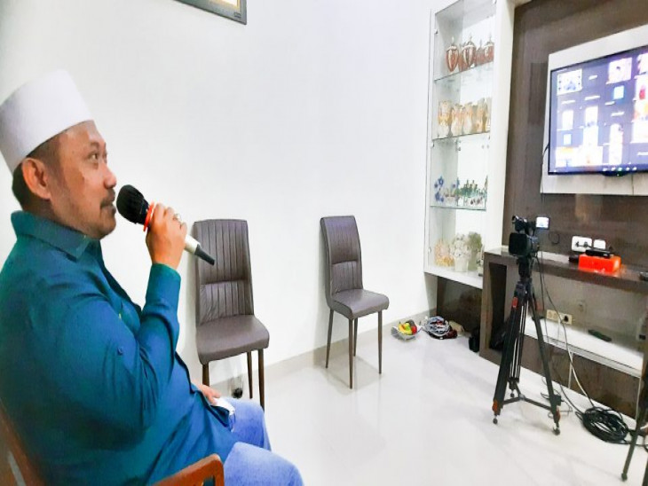 Hadiri Halal Bihalal IKST Secara Virtual, Bupati Kampar : Persatuan dan Kebersamaan untuk Mewujudkan Cita-cita dan Kemakmuran