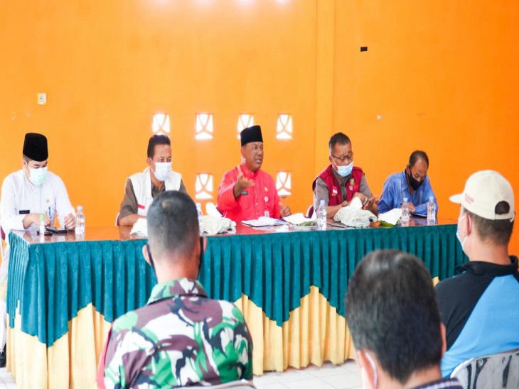 Sekda Kampar : Saya minta Tim PPKM untuk mengecek dan mendata masyarakat yang terpapar Covid-19