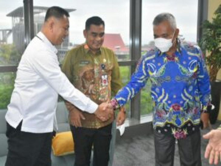 Riau Investment Forum, Pj. Bupati Kampar Dr. H. Kasmol, MM Paparkan Peluang Investasi Sektor Pertanian dan Perikanan.