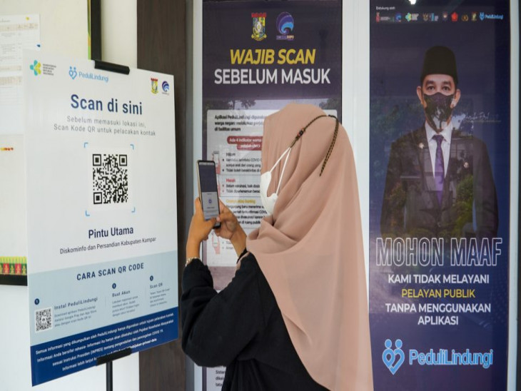Gunakan Barcode, Pengunjung Ke Kominfo Kampar Wajib Gunakan Aplikasi Peduli Lindungi.