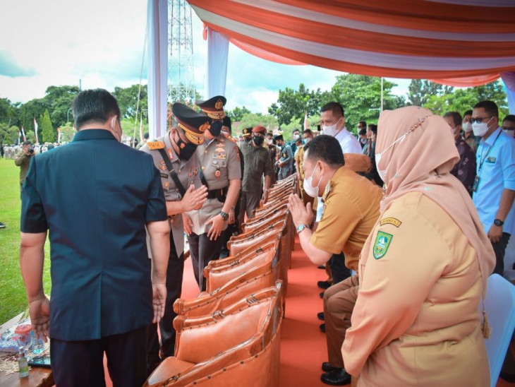 Sambut Kapolda Riau Baru, Bupati Kampar : Siap Bangun Sinergitas Dalam Membangun Daerah.