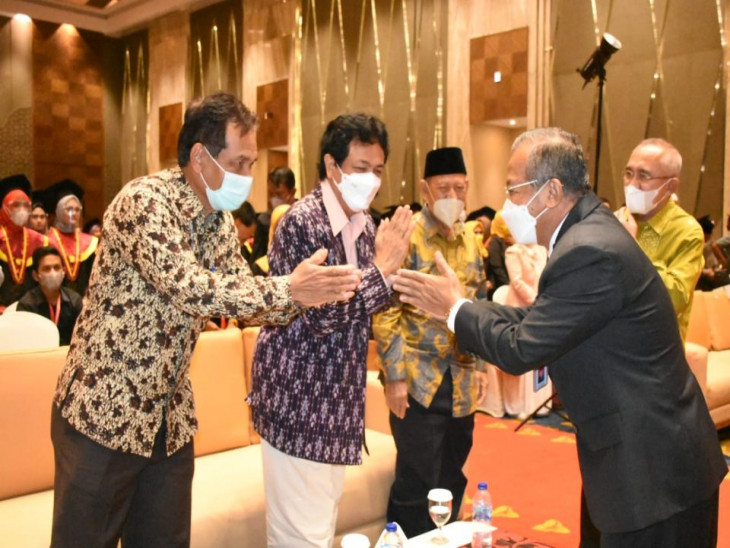 Universitas Pahlawan Tuanku Tambusai Kembali Wisuda 275 Mahasiswa.