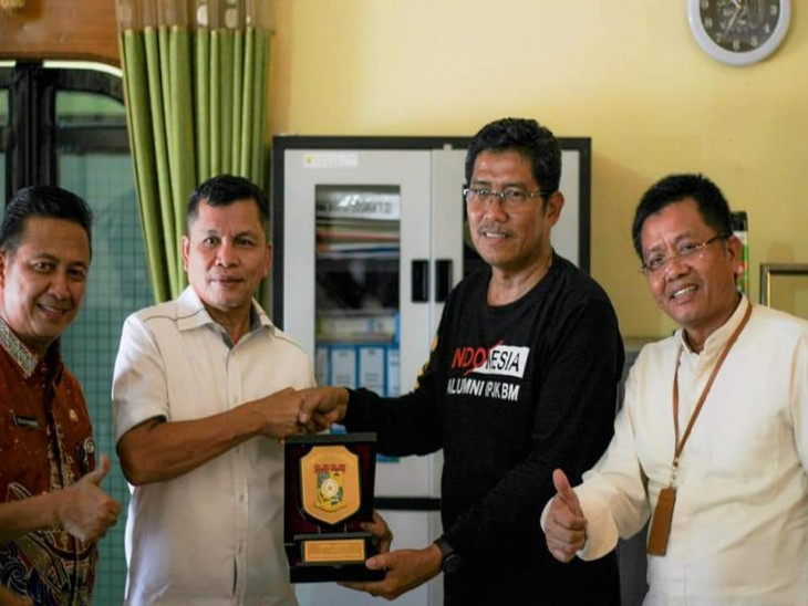 DLH Kampar Lakukan PKS Dengan DLH Kota Pariaman.