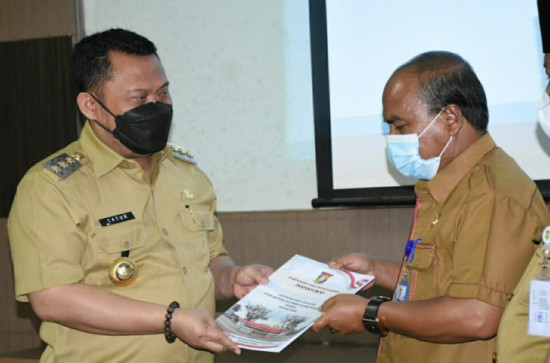 Nilai Kinerja Melalui SAKIP, Bupati Kampar ; Kedepan Tidak ada Lagi OPD yang Mendapat Nilai CC