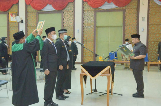 Bupati Kampar Lantik 55 Pejabat Eselon III Dan IV