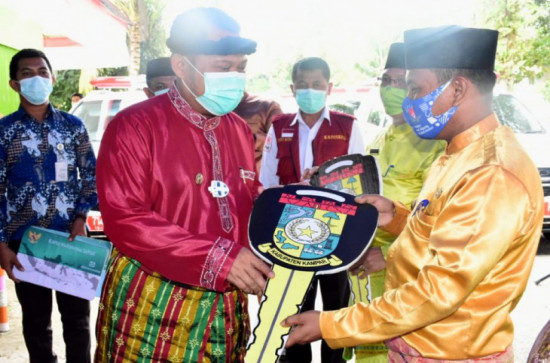 Bupati Kampar Rencanakan Satu Unit Sepeda Motor untuk Setiap Desa