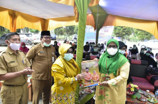 Buka Pelatihan Tenun Angkatan 21, Muslimawati : IKM Miliki Peran Penting Mengangkat Ekonomi Masyarakat.