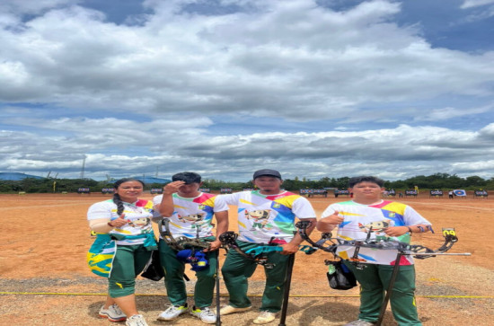 Guru Olahraga SMAN 1 Rumbio Jaya Atlit Panahan Kampar Torehkan Prestasi Bagi Kontingen Kampar dengan Raih 1 medali emas dan 3 medali perunggu.