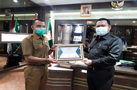 Kampar Terima Penghargaan Pelayanan KB MKJP Terbaik Tingkat Provinsi Riau