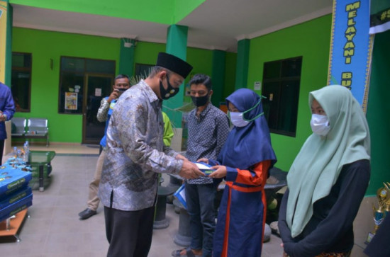 Bupati Kampar Apresiasi Kegiatan Positif Organisasi Pada Puncak Milad Dewan Dakwah Kampar 