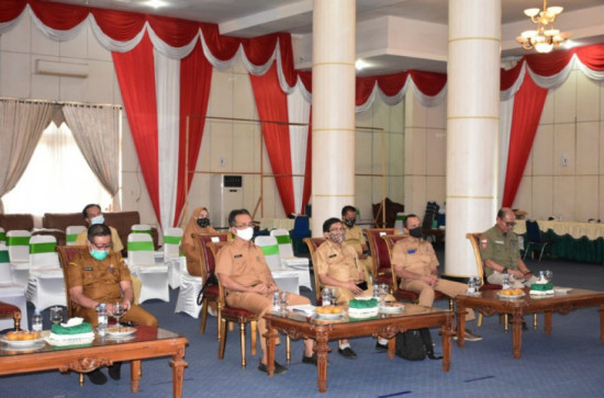 Pemerintah kabupaten Kampar ikuti kegiatan penyampaian evaluasi kinerja pelayanan publik oleh KEMENPAN-RB