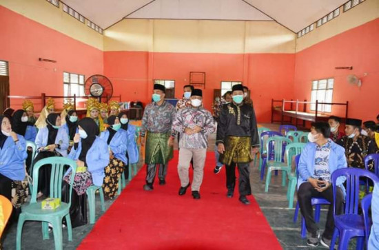 Bupati Kampar Hadiri Pelantikan IPMKK