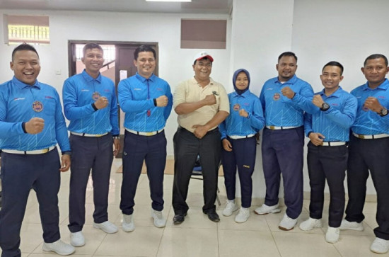 Wasit Nasional Kampar Tarmizi Pimpin langsung Laga Perdana Bola Voli Porprov Riau ke-X