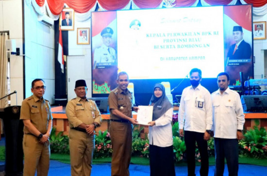 PJ. Bupati Kampar Terima Tim BPK-RI Perwakilan Riau Untuk Entry Briefing Di Kabupaten Kampar