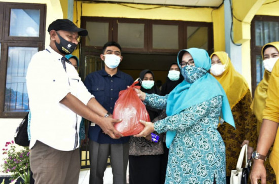 Wakili Tapung Hilir Hatinya PKK, Muslimawati Minta Tapung Lestari Dapat jadi Contoh.