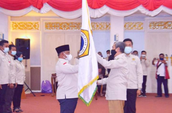 Gubernur Riau Kukuhkan Yusri Sebagai Ketua KTNA Provinsi Riau.