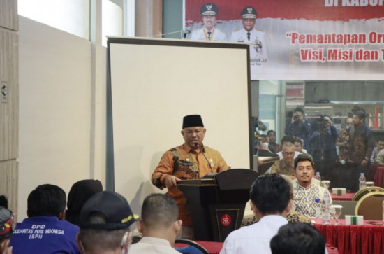 Sekda Kampar Buka Secara Resmi Acara Pemantapan Ormas Dalam Mencapai Visi, Misi Dan Tujuan Organisasi